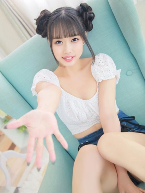 Makie2